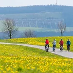 ホテル Sauerland Alpin シュマレンベルク
