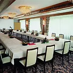 Sauerland Alpin ホテル 3*