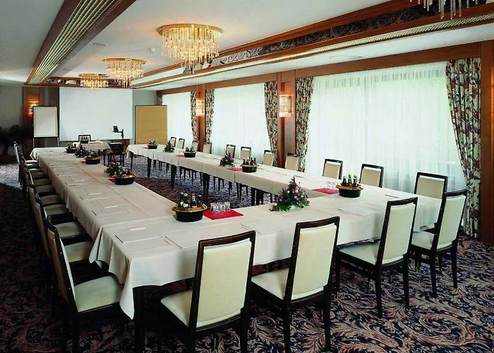 Sauerland Alpin Hotel 3*